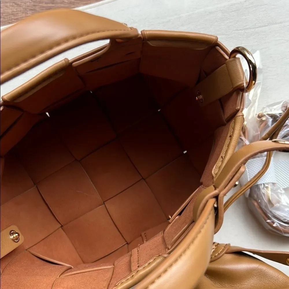 Forever 21 Brown Faux Leather Tote with Woven Design and Gold Accents - Picture 12 of 14